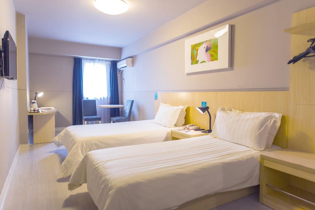 Jinjiang Inn Shanghai Maotai Road Екстер'єр фото