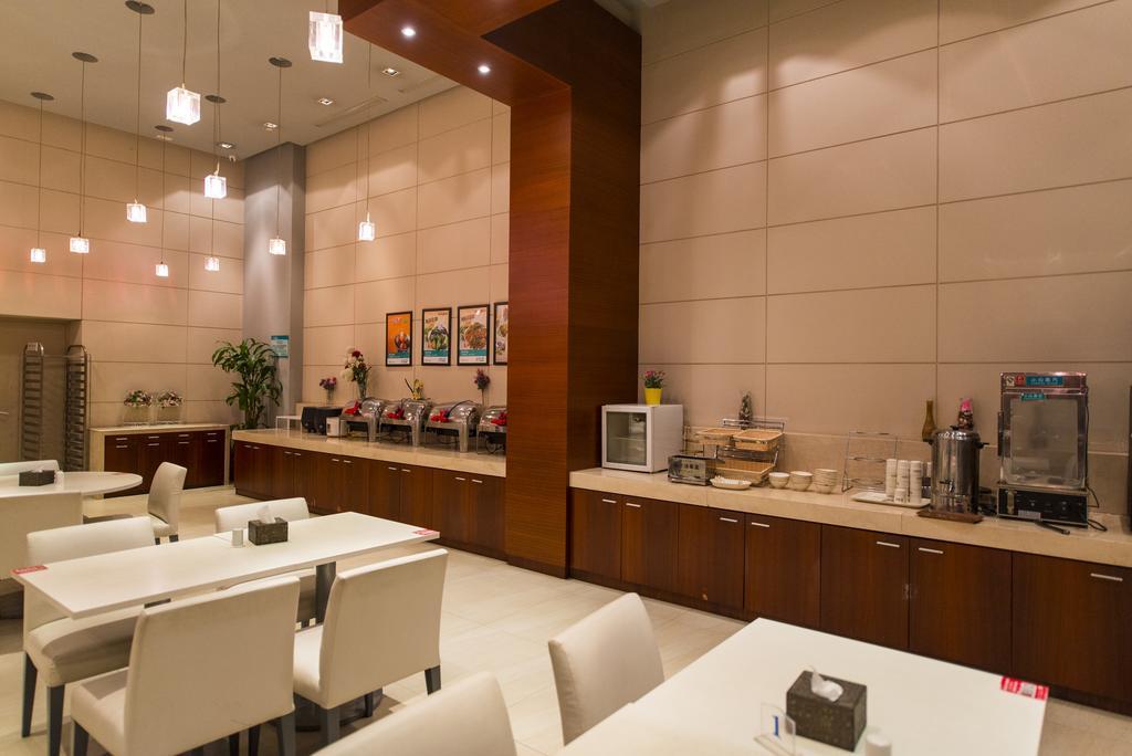 Jinjiang Inn Shanghai Maotai Road Екстер'єр фото